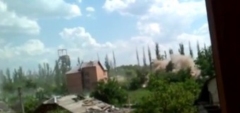 Бойцы АТО сняли на видео ожесточенный обстрел своих позиций в Песках