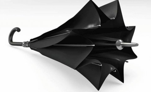 В Лондоне создали супер-зонтик. Видео