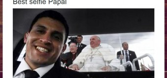 Новой звездой Twitter стал водитель Папы Римского. Фото