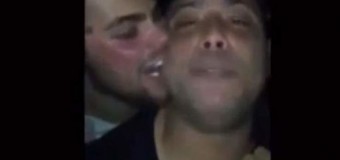 Сеть «шокировал» ролик, на котором Роналдо целует мужчина. Видео