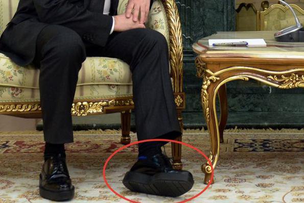 Медведев на каблуках «взорвал» сеть. Фото