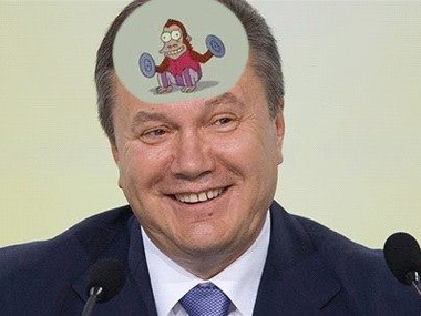 Хит сети: пользователи вспоминают «яичное» покушение на Януковича. Видео