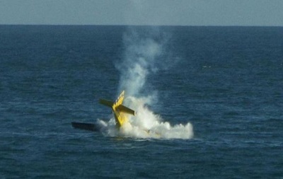 Самолет рухнул в море на авиашоу в Бразилии. Видео