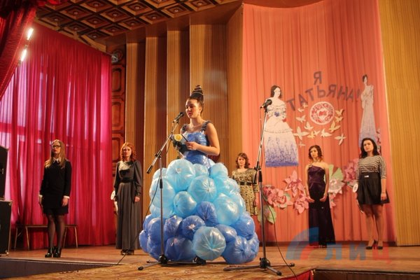 Соцсети высмеяли конкурс красоты в «ЛНР». Фото