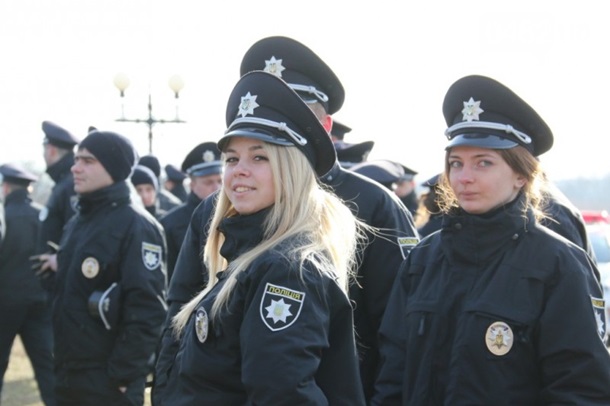 В Чернигове заработала патрульная полиция. Видео