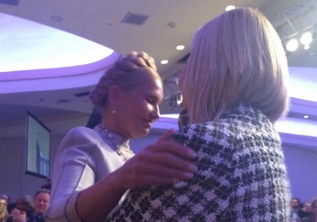 Соцсети шутят над новыми образами Тимошенко и Герман. Фото