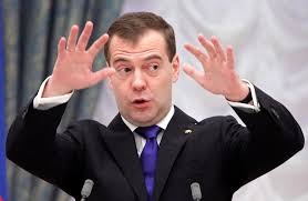Медведев стал «пернатым посланником мира»: свежая карикатура покорила интернет