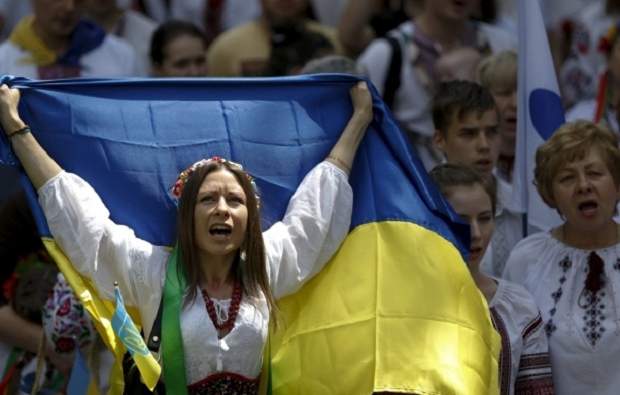Украинцам дорого обойдется надругательство над госсимволами