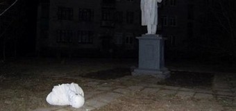 В Харьковской области снесли два памятника