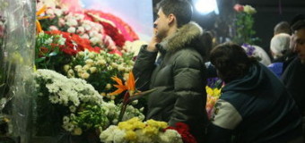 Украинки на 8 марта получат цветы из Голландии