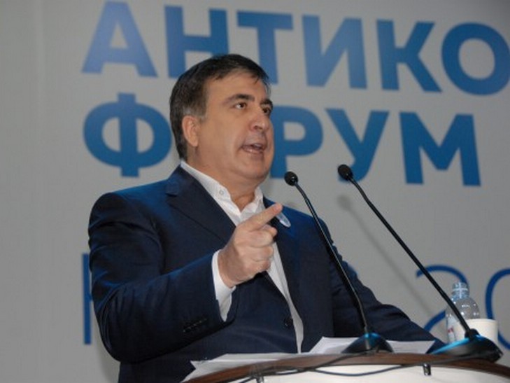 Хит сети: Саакашвили прокомментировал внимание России к его внешнему виду. Видео