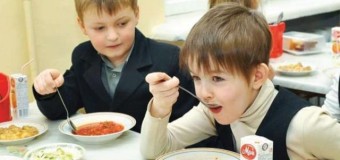 СБУ: в Донецкой области чиновники разворовывали деньги, выделенные на питание школьников