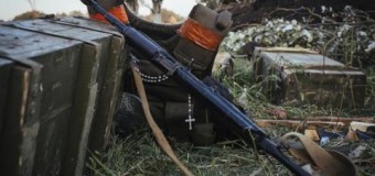 В Луганске во время обстрелов погиб боец, трое получили ранения
