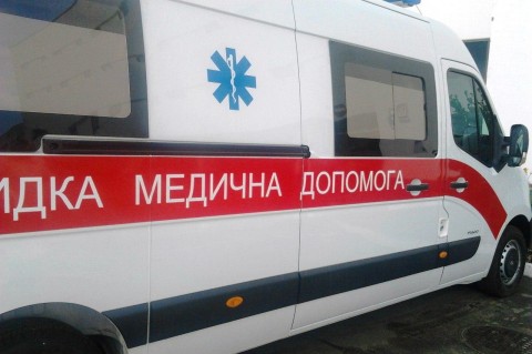 На трассе Киев-Чоп водитель сбил инспектора патрульной полиции