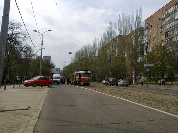 В Донецке произошло ДТП с участием двух трамваев: есть пострадавшие. Фото