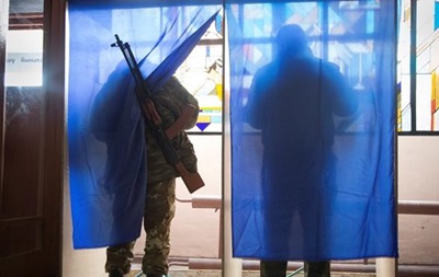 Украина может перенести выборы на Донбассе