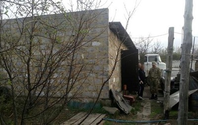 На Донбассе мужчина подорвался в гараже