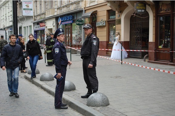 В черниговских церквях у верующих будут проверять сумки