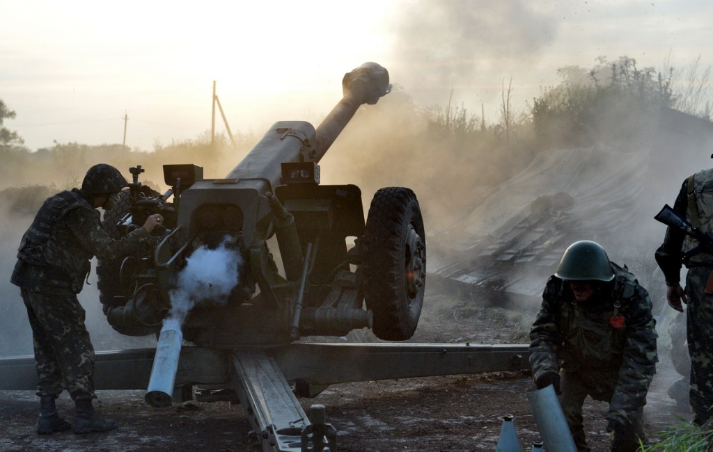 В АТО обстреливают Донецкое направление