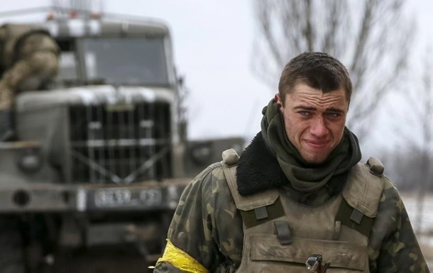 В зоне АТО подорвались трое украинских военных