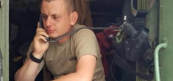Порошенко поговорил по телефону с бойцами АТО