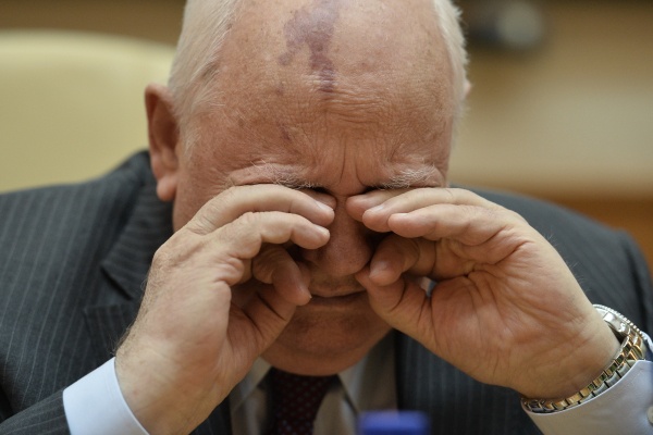 Киев собрался запретить Горбачеву въезд в Европу