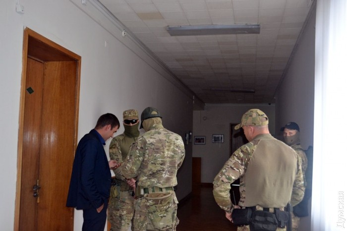 Сотрудники ГПУ и СБУ проводят обыски в офисе Саакашвили. Видео