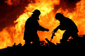 В Киеве горел строительный рынок. Фото