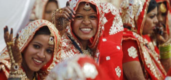 472 дочери в Индии поздравили бизнесмена в Международный День отца 