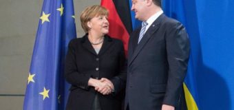 Порошенко поговорил с Меркель о Минских соглашениях