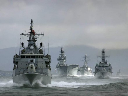 На учения в Таллин пришли 15 кораблей НАТО