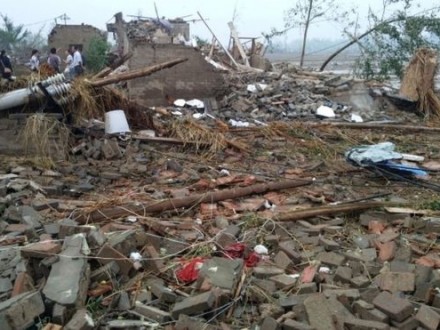 Торнадо в Китае унес жизни более 50 человек