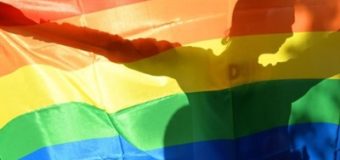 Английский горсовет отказался «рекламировать» гей-парад