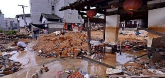 В Китае тайфун унес жизни 10 человек. Фото