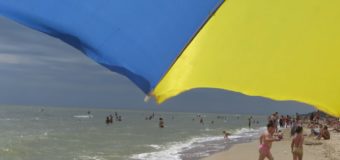 Ажиотаж на Азовском море: как отдыхают украинцы