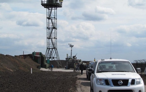 На границе с Россией установили экспериментальную башню. Видео