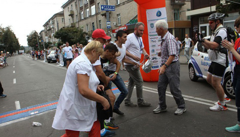 Полумарафон в Житомире: мэр бежал до потери сознания. Фото