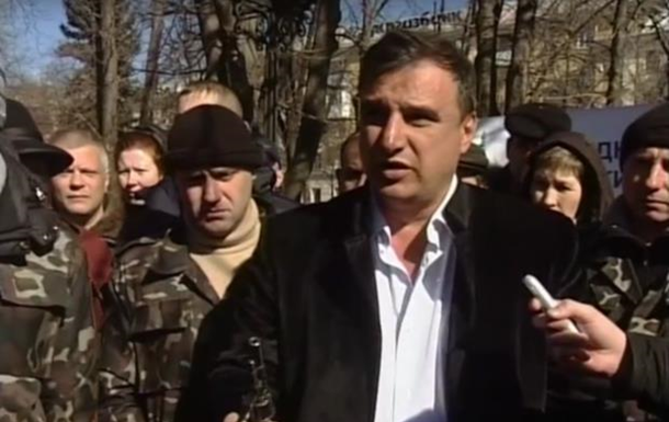 Сепаратиста, причастного к организации захвата Луганской ОГА, избили в Севердонецке