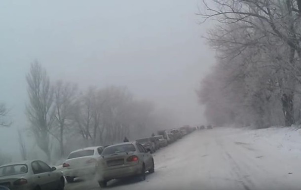 Дончанин заснял проезд через блокпосты из «ДНР». Видео