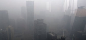 Из-за токсичного смога миллионы китайцев не могут выйти на улицу