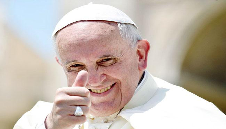 Папа Римский сделал рожественский подарок переселенцам с Донбасса