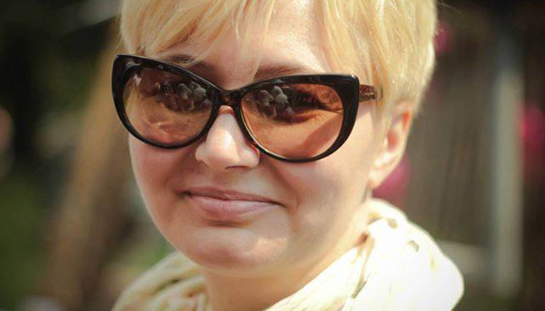 Киевские копы взбесили скандальную писательницу. Фото