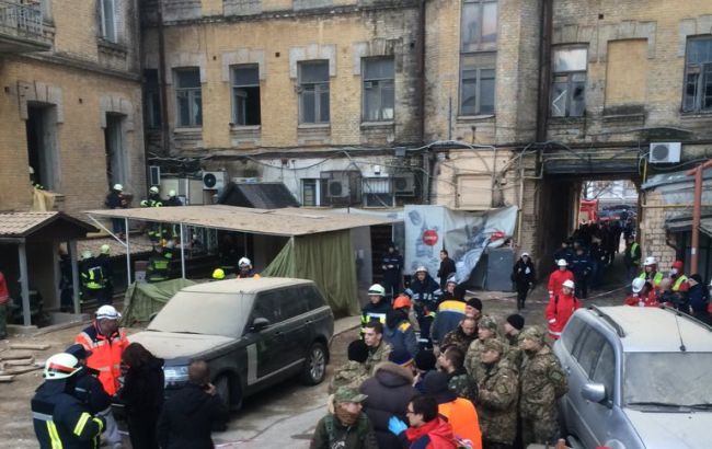 В Киеве обрушился дом. Подробности