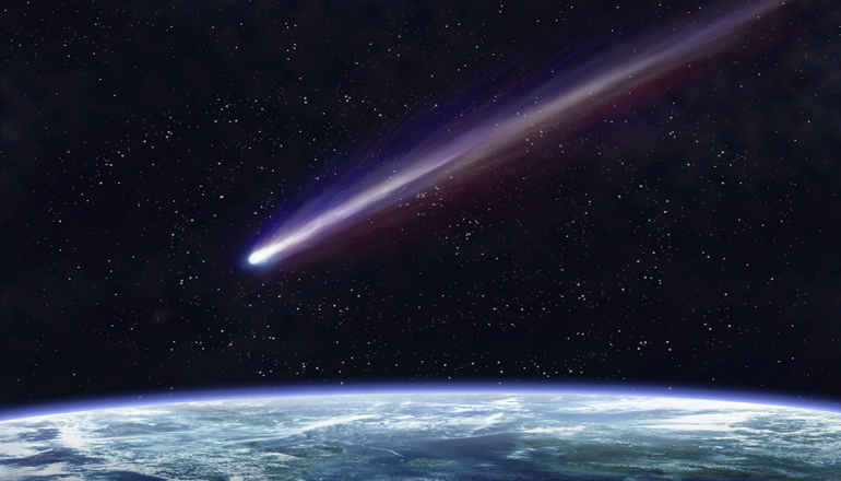 К Земле движется гигантская комета