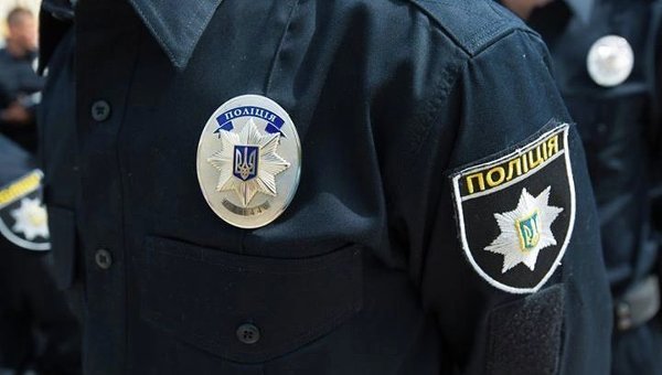 Подробности избиения полицейских в Киеве шокировали сеть
