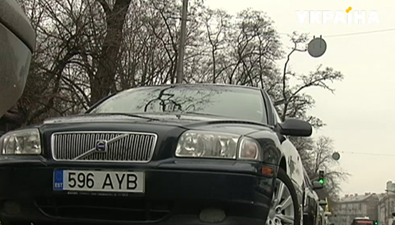 В Киеве массово протестуют владельцы авто