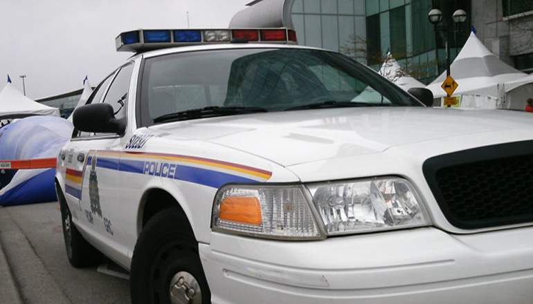 Канадская полиция призналась в слежке за мобильными телефонами