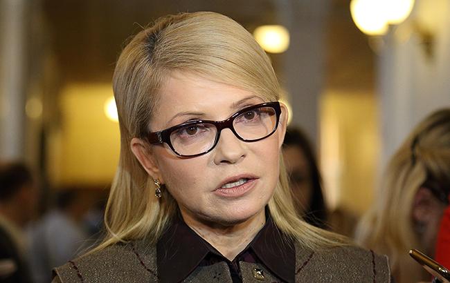 Юлия Тимошенко: Под оберткой повышения пенсий власть бросила людям кость