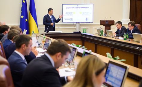 Кабмин просит Петра Порошенко уволить главу «Укроборонпрома»