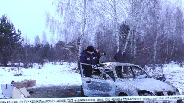 На Черниговщине нашли автомобиль с останками человека